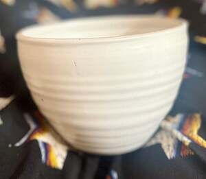 Jonathan Adler for Pottery Barn White Ribbed Ceramic Bowl (see pictures)